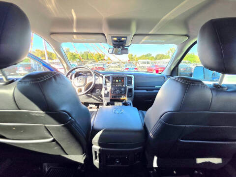 2015 RAM 1500 Laramie