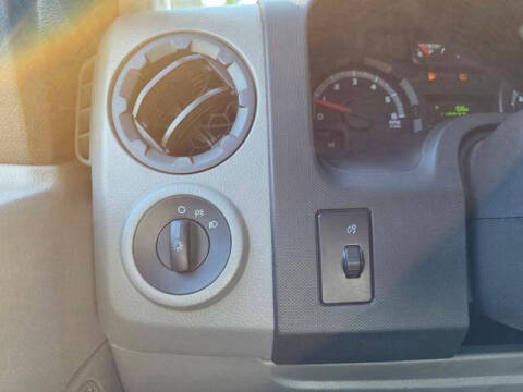 2010 Ford E-Series E-250