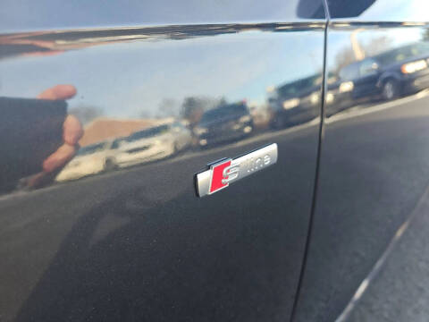 2014 Audi A4 2.0T quattro Premium