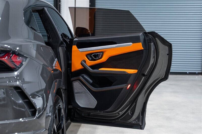 2021 Lamborghini Urus