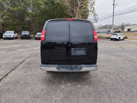 2017 Chevrolet Express 2500