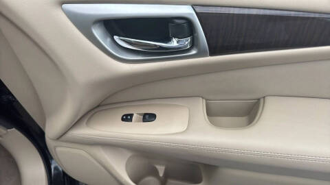 2014 Nissan Pathfinder Platinum