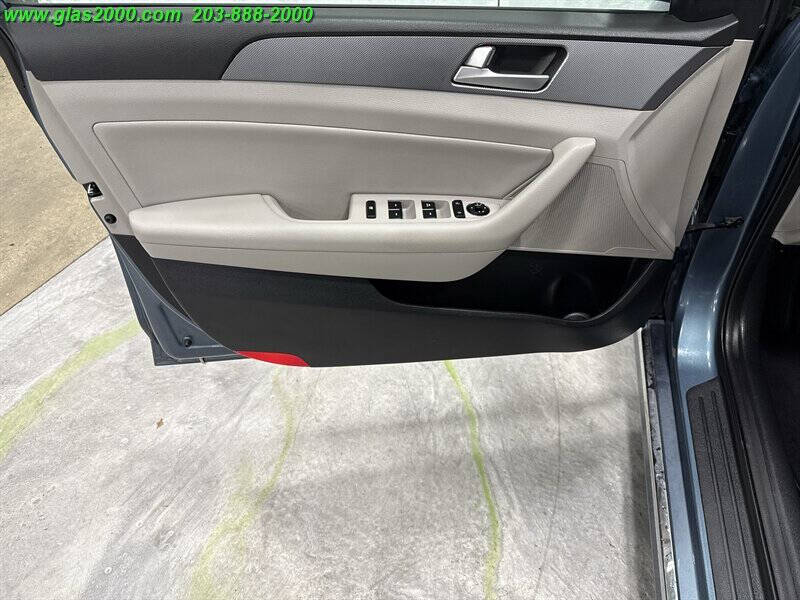 2016 Hyundai Sonata Hybrid SE