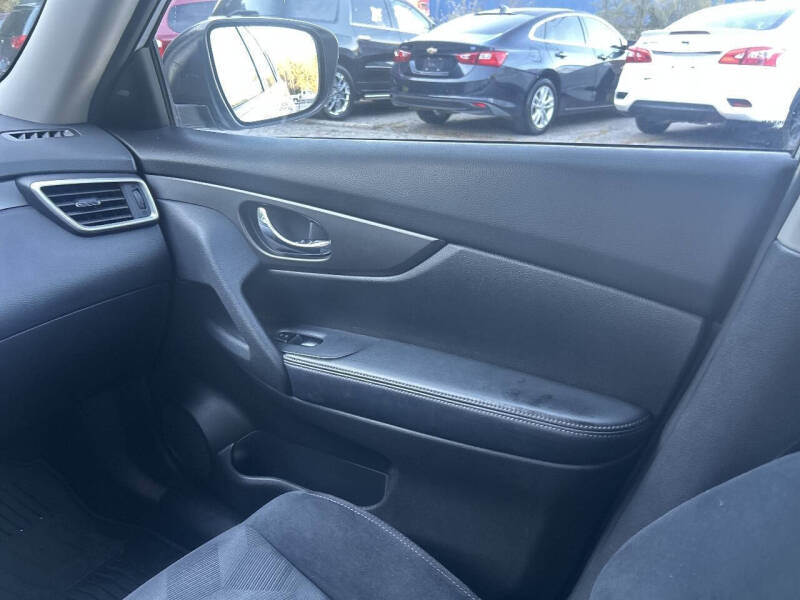 2015 Nissan Rogue SV