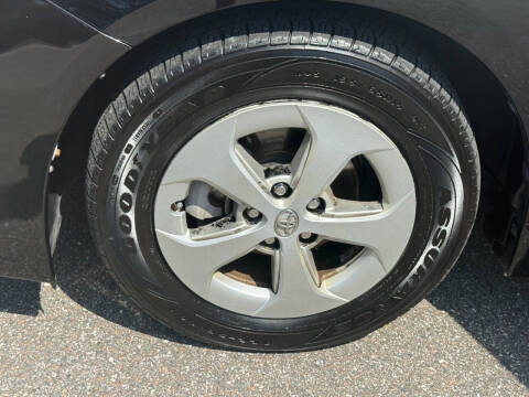 2014 Toyota Prius Four