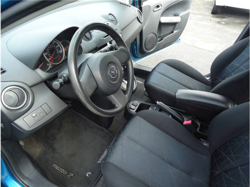 2012 Mazda MAZDA2 Sport