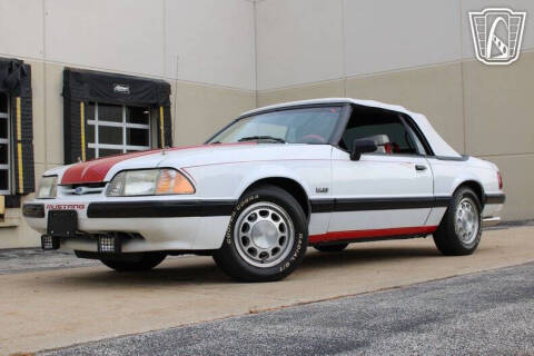 1990 Ford Mustang