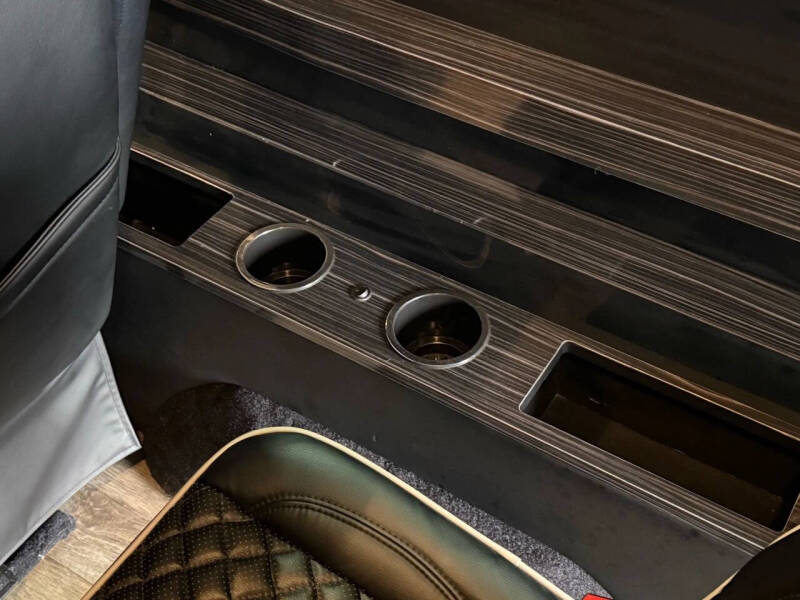 2021 Mercedes-Benz Sprinter 2500