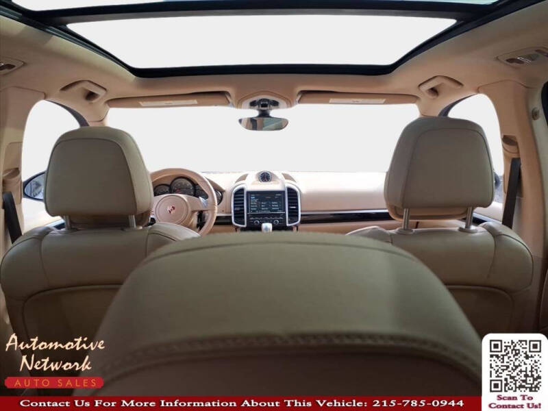 2014 Porsche Cayenne Platinum