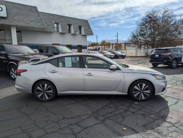 2020 Nissan Altima for sale at Axio Auto Boise in Boise, ID