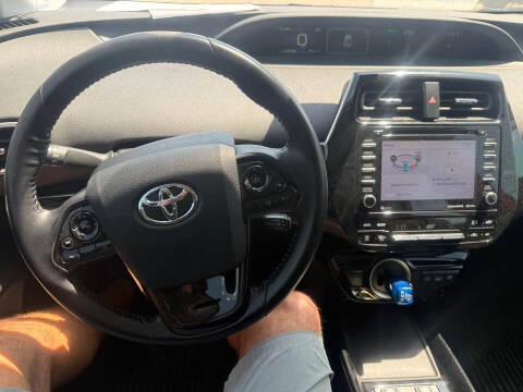 2021 Toyota Prius Prime LE