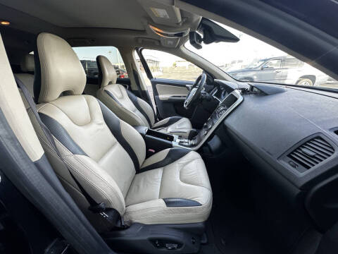 2011 Volvo XC60 3.2 R-Design