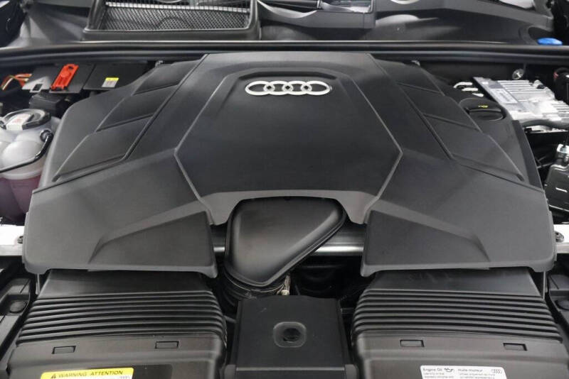 2025 Audi Q8 quattro Prestige 55 TFSI