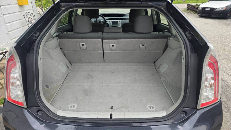 2013 Toyota Prius Two