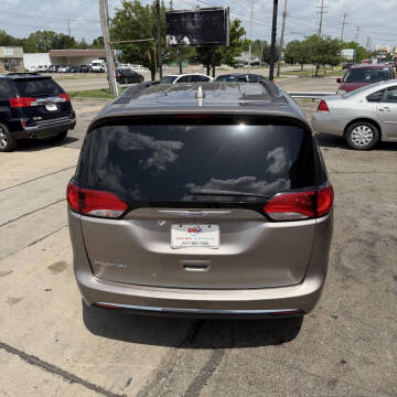 2018 Chrysler Pacifica Touring L