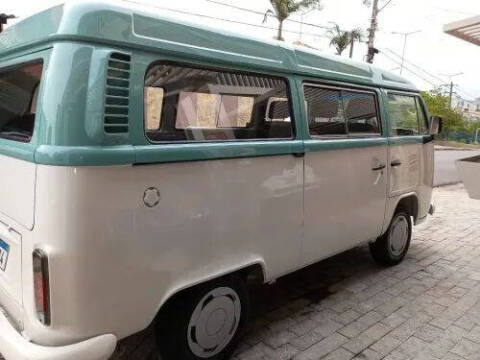 2000 Volkswagen Bus