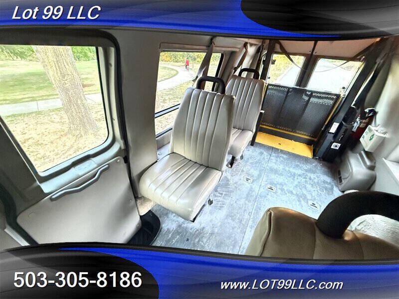 2000 Ford E-Series E-350 SD