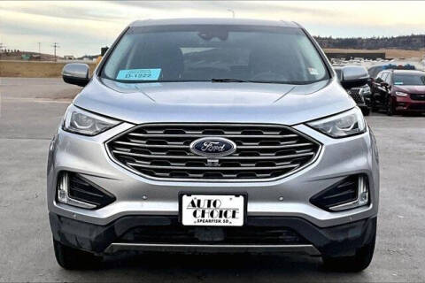 2022 Ford Edge Titanium