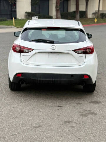 2015 Mazda MAZDA3 i Touring