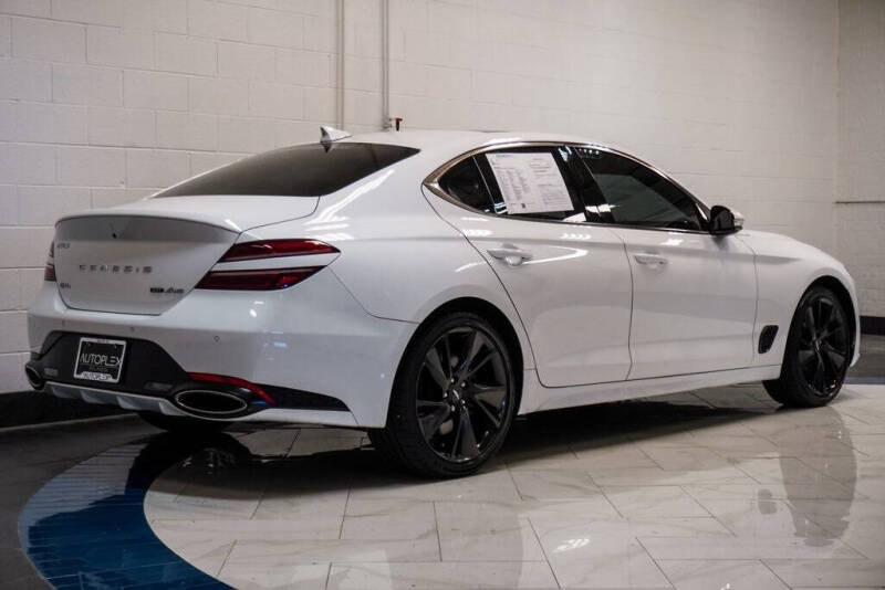2022 Genesis G70
