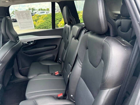 2023 Volvo XC90 B5 Core