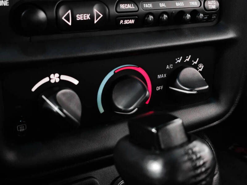 2000 Chevrolet Camaro Z28