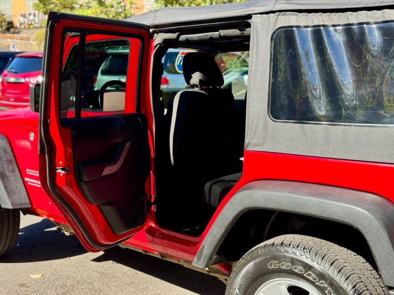 2011 Jeep Wrangler Unlimited Sport