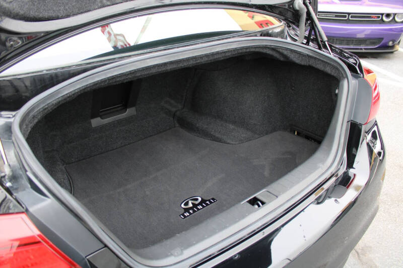 2018 Infiniti Q70L 3.7 Luxe