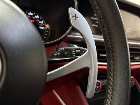 2018 Alfa Romeo Stelvio Ti Sport