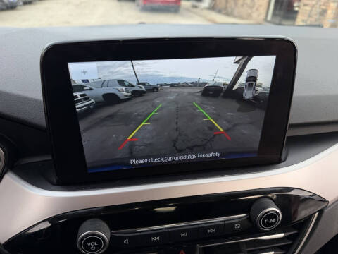 2020 Ford Escape SEL