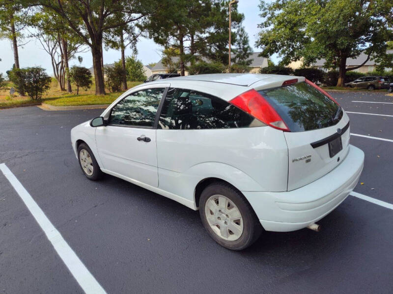 2007 Ford Focus ZX3 SE