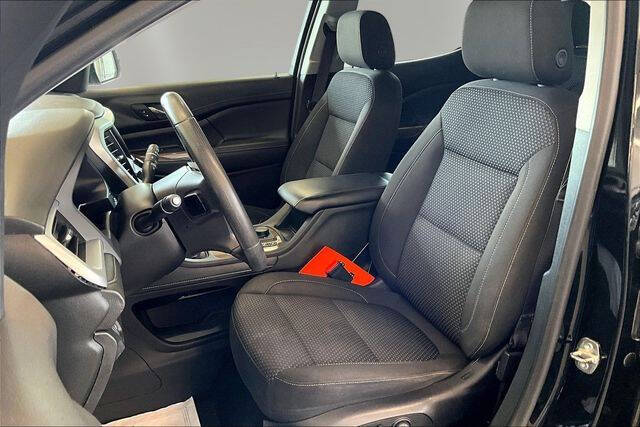 2023 GMC Acadia
