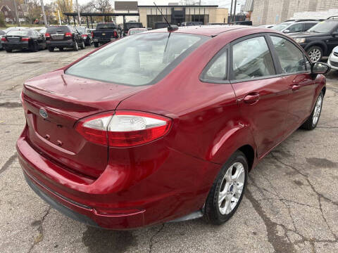 2016 Ford Fiesta SE