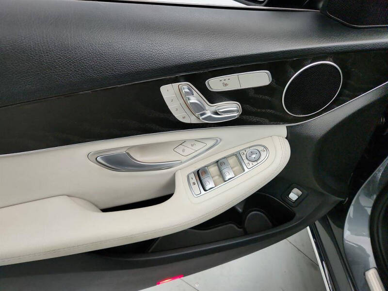 2017 Mercedes-Benz C-Class