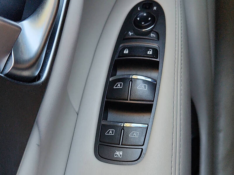 2017 Infiniti Q70L 3.7