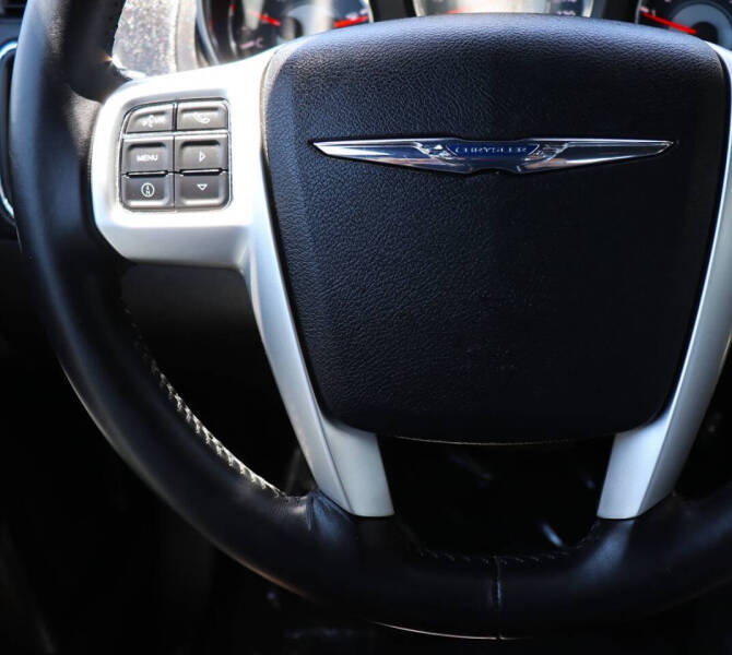 2013 Chrysler 200 Limited