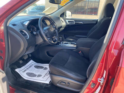 2015 Nissan Pathfinder SV