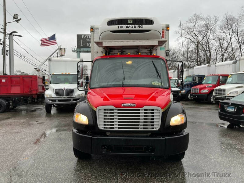 2015 Freightliner M2 106