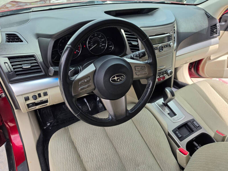 2011 Subaru Outback 2.5i Premium