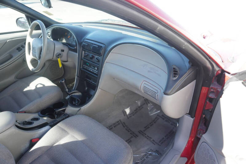 1998 Ford Mustang