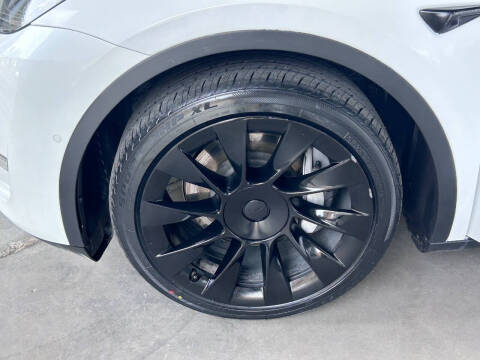 2022 Tesla Model Y Long Range