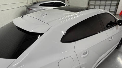 2020 Lamborghini Urus