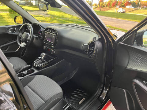 2022 Kia Soul GT-Line