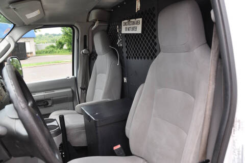 2013 Ford E-Series