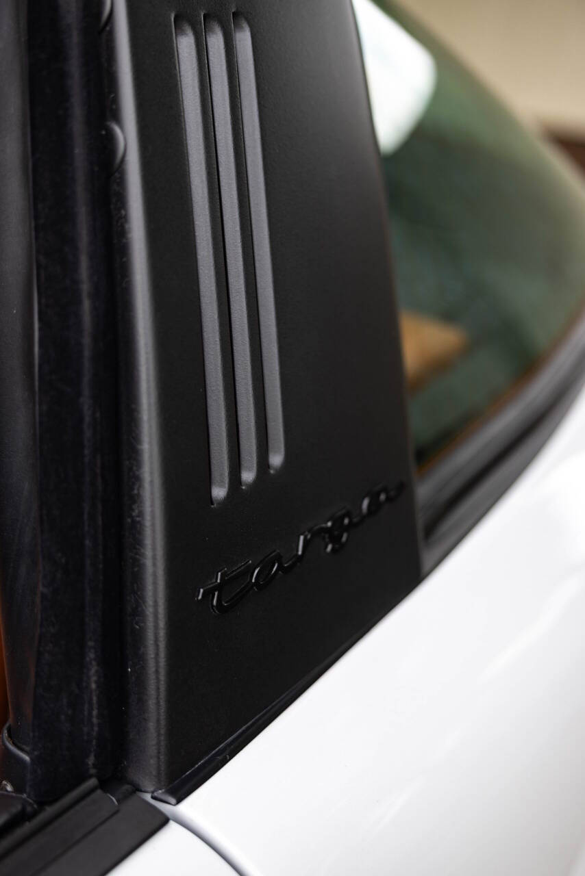 1977 Porsche 911 41
