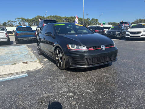 2017 Volkswagen Golf GTI SE