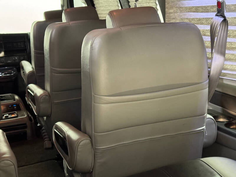 2017 Chevrolet Express 2500