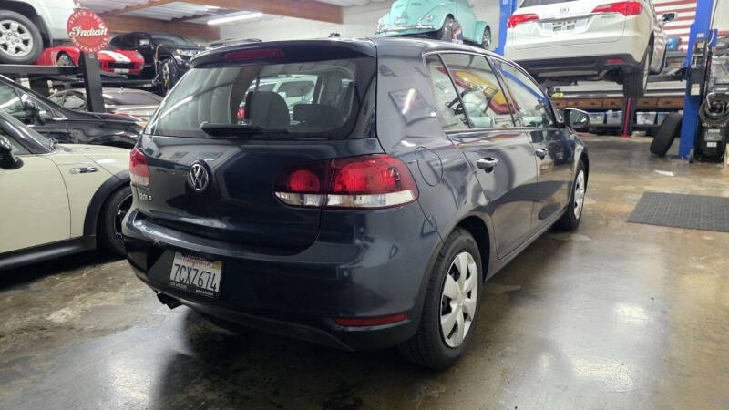 2013 Volkswagen Golf 2.5L PZEV