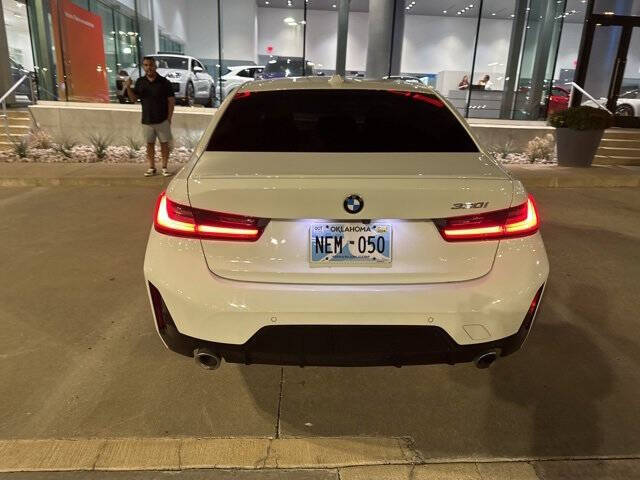 2023 BMW 3 Series 330i