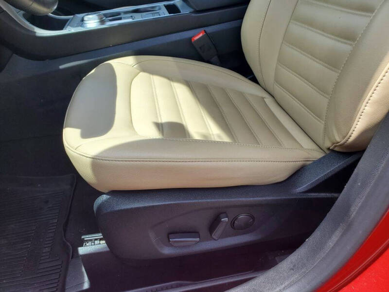 2022 Ford Edge SEL